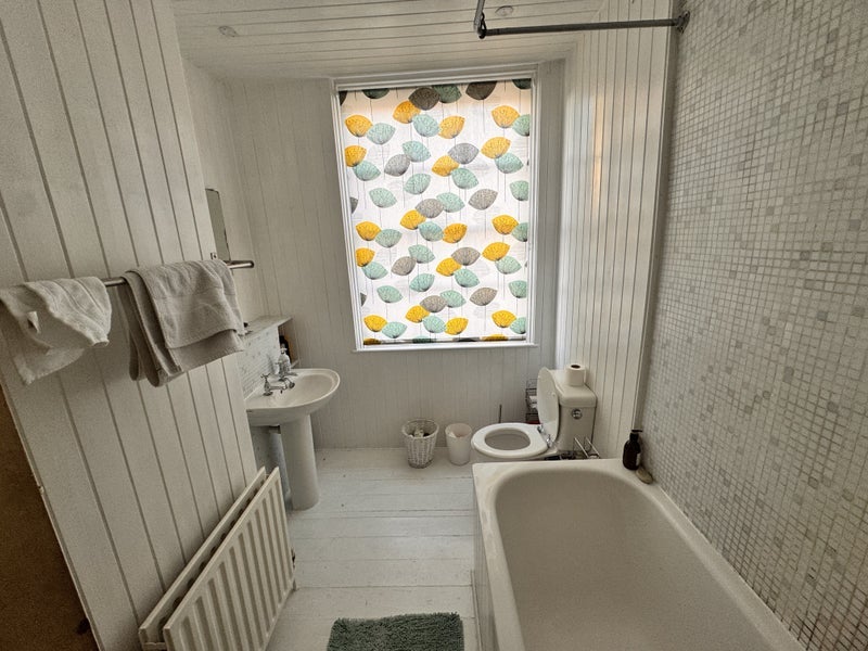 Room Claylands Road in Greater London