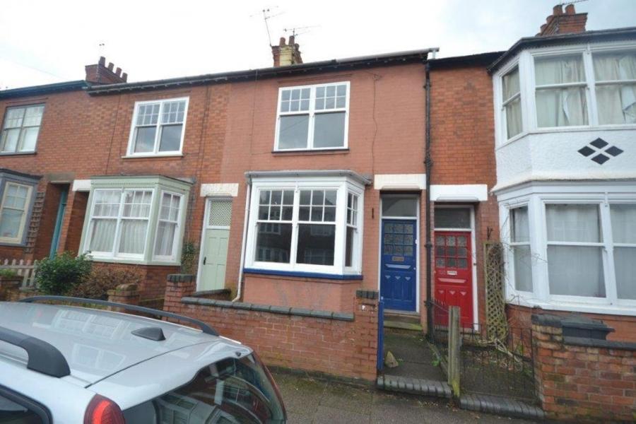 Room Howard Road in Leicester