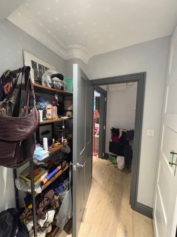 Room Dawes Road in Greater London