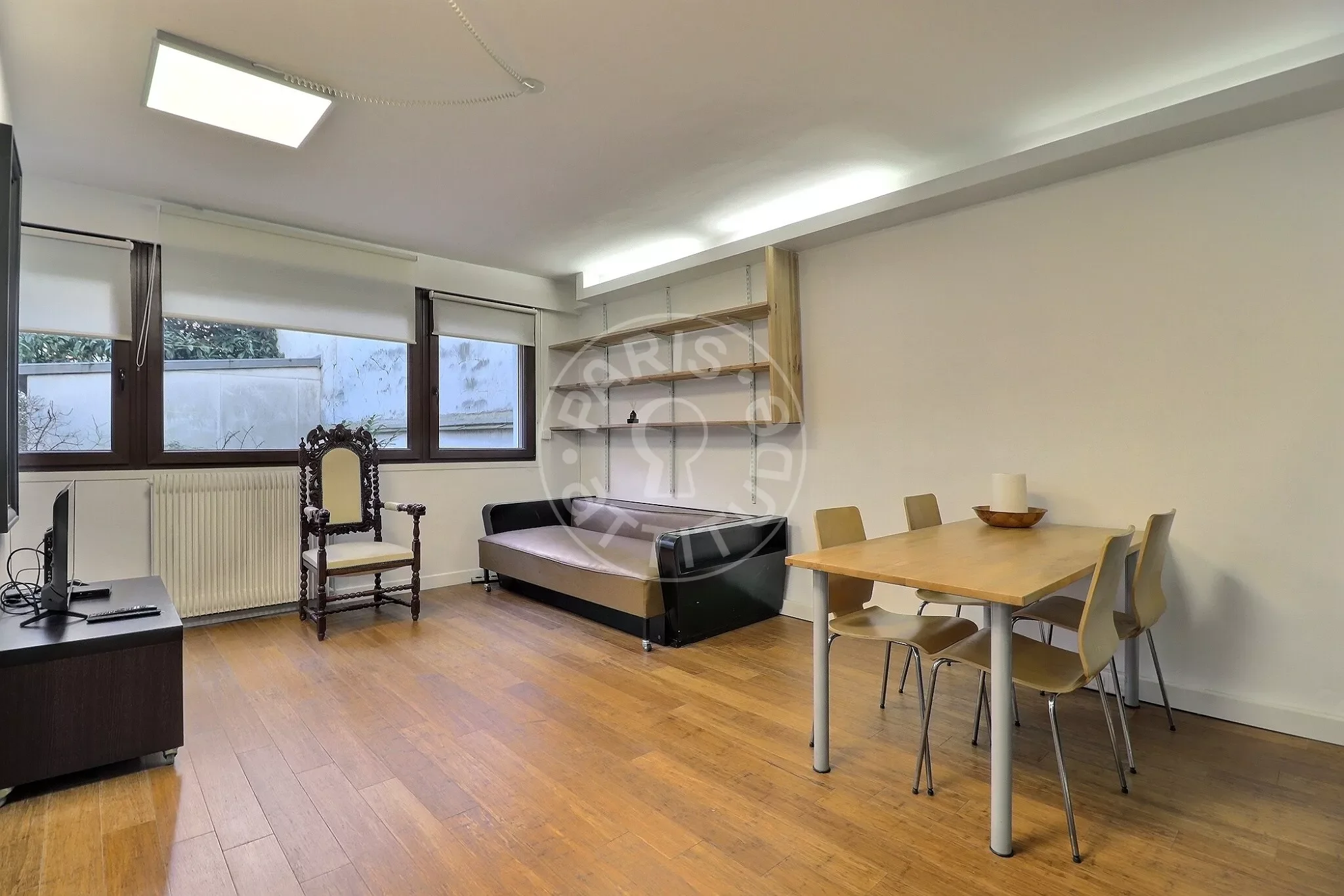 Appartement Rue de la Grange aux Belles à Paris