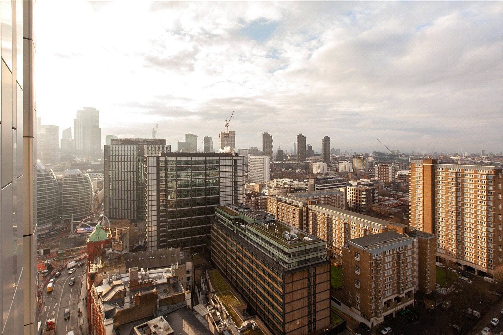Flat City Road in Greater London