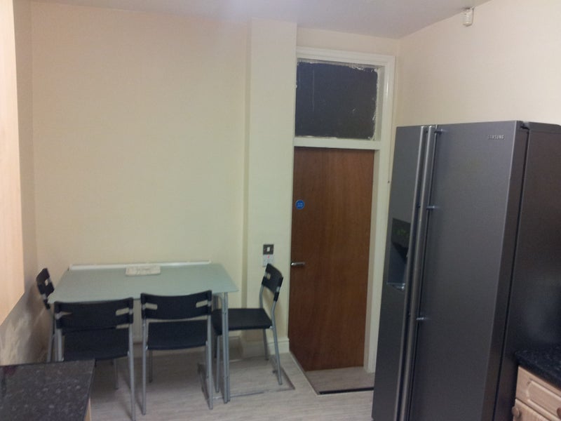 Room Claywood Drive in Sheffield