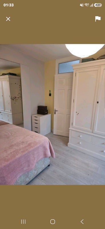 Room Nettleden Avenue in Greater London