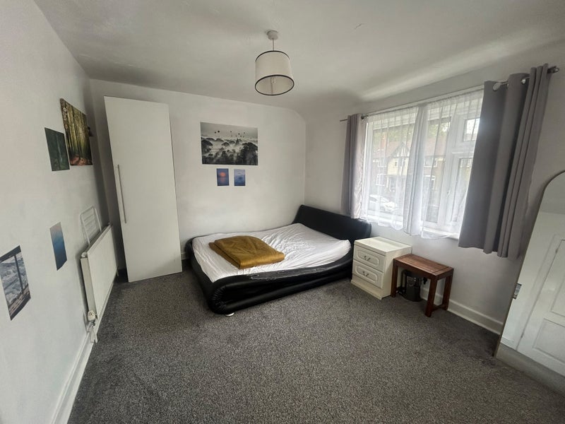 Room Bridson Lane in Bolton