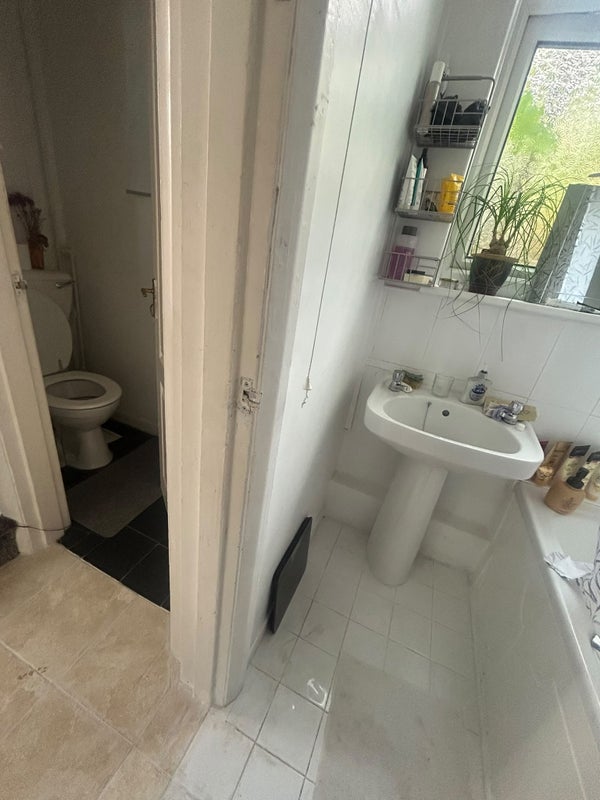 Room Bridson Lane in Bolton