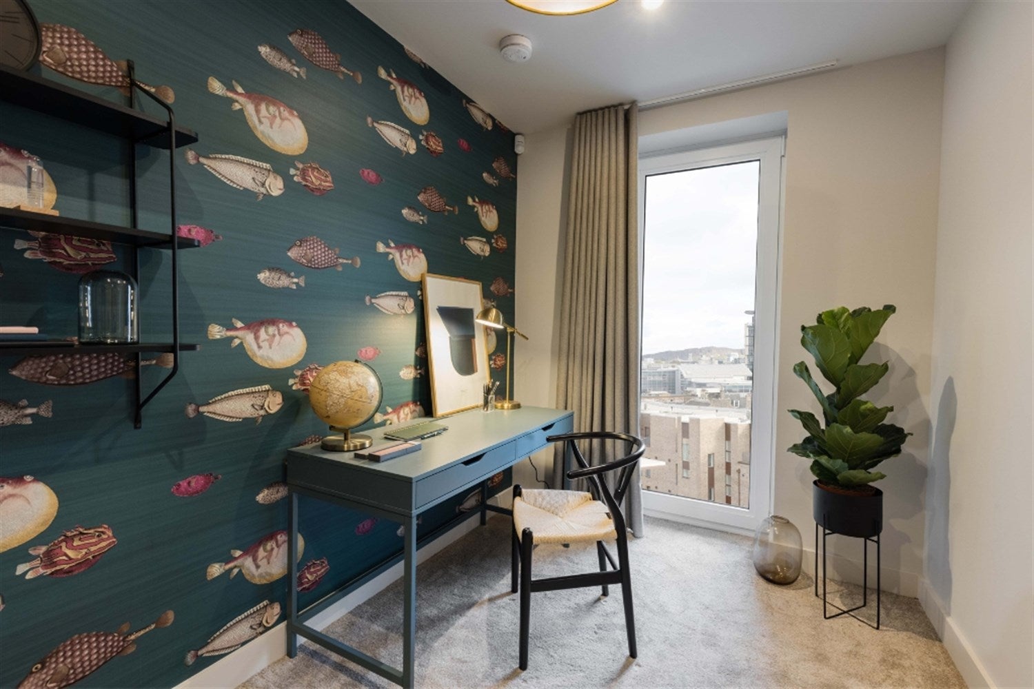 Flat McEwan Square in City of Edinburgh