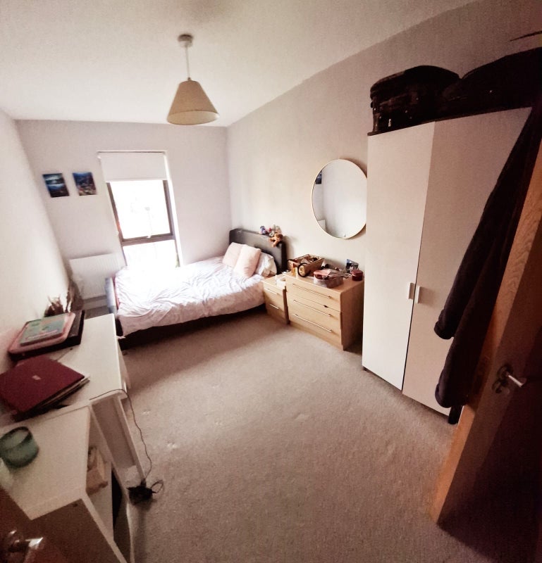 Room Navigation Street in Manchester
