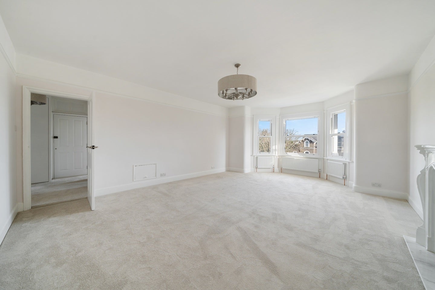 Flat Kidbrooke Park Road in Greater London