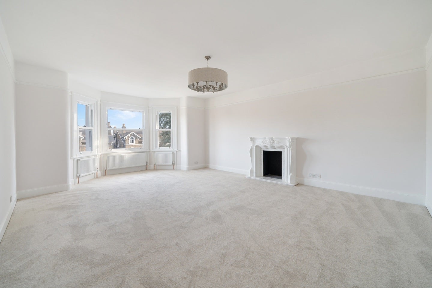 Flat Kidbrooke Park Road in Greater London