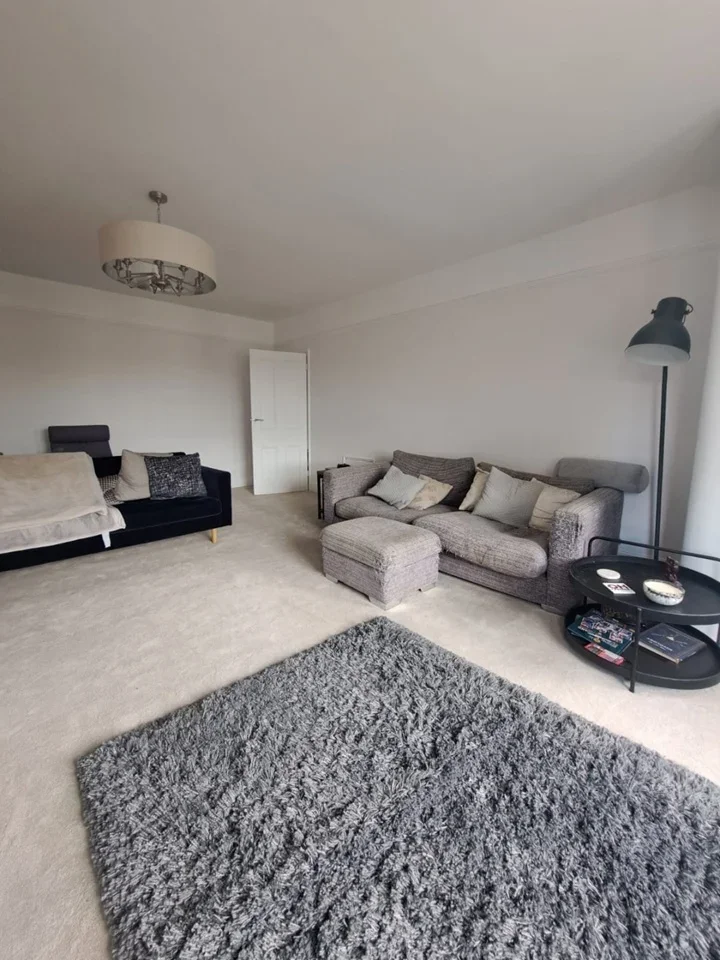 Flat Kidbrooke Park Road in Greater London