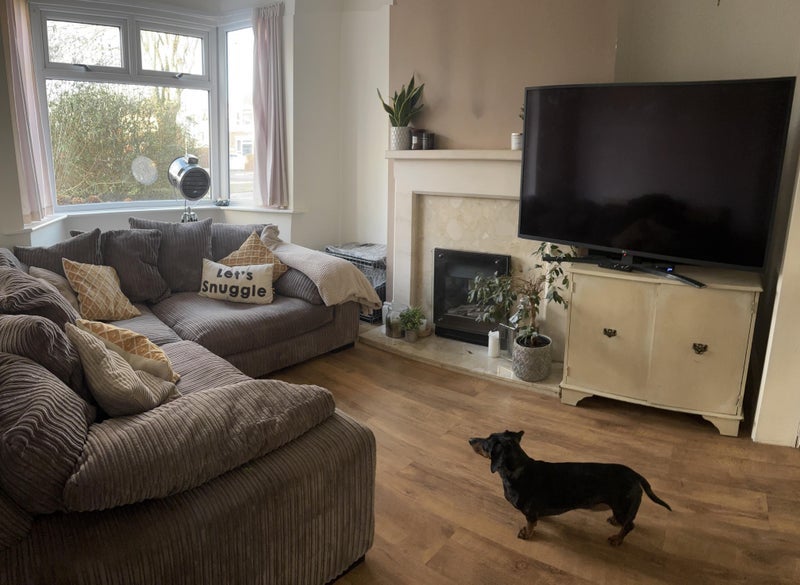 Room Llewellyn Road in Royal Leamington Spa