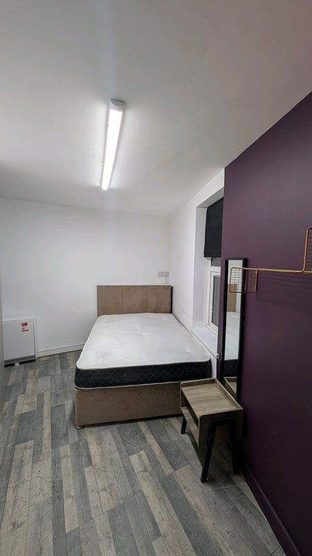 Room Gledhow Terrace in Leeds
