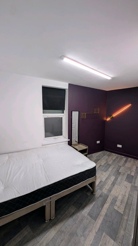 Room Gledhow Terrace in Leeds