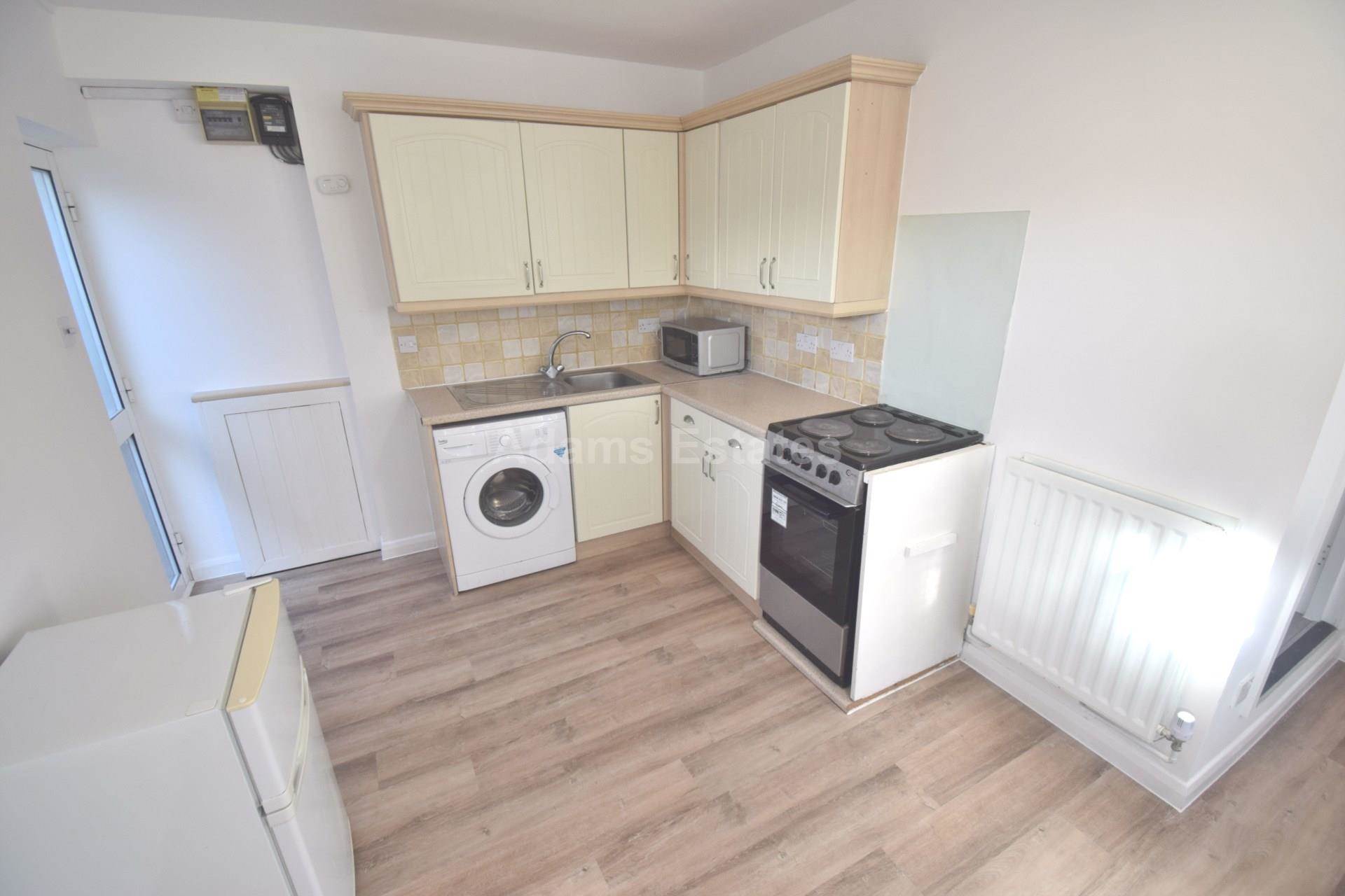 Flat Stanhope Road in Reading