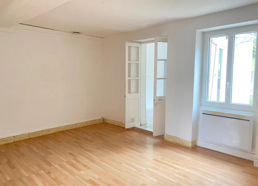 Appartement Rue Camille Pelletan à Guérigny