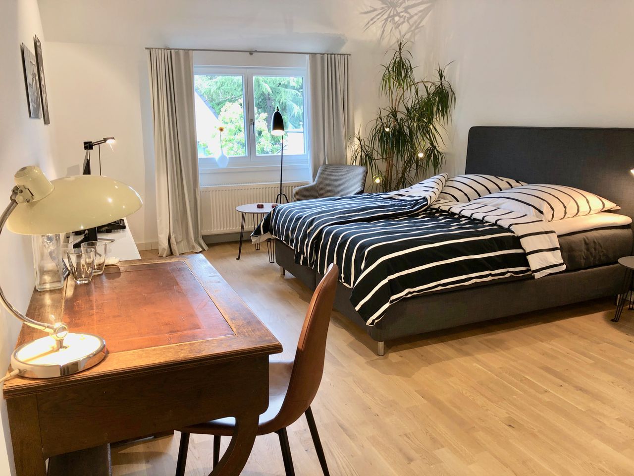 Zimmer Lakronstraße in Düsseldorf