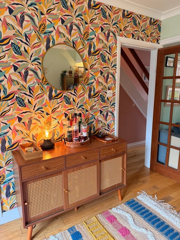 Room Garner Drive in Salford