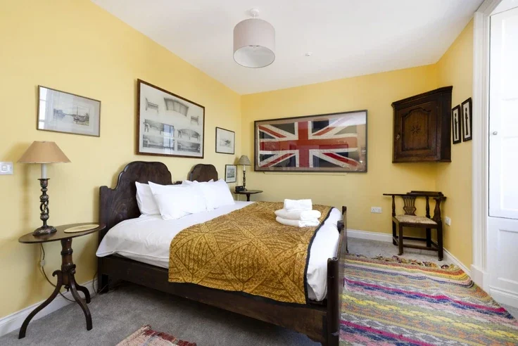 Flat George Street in City of Edinburgh