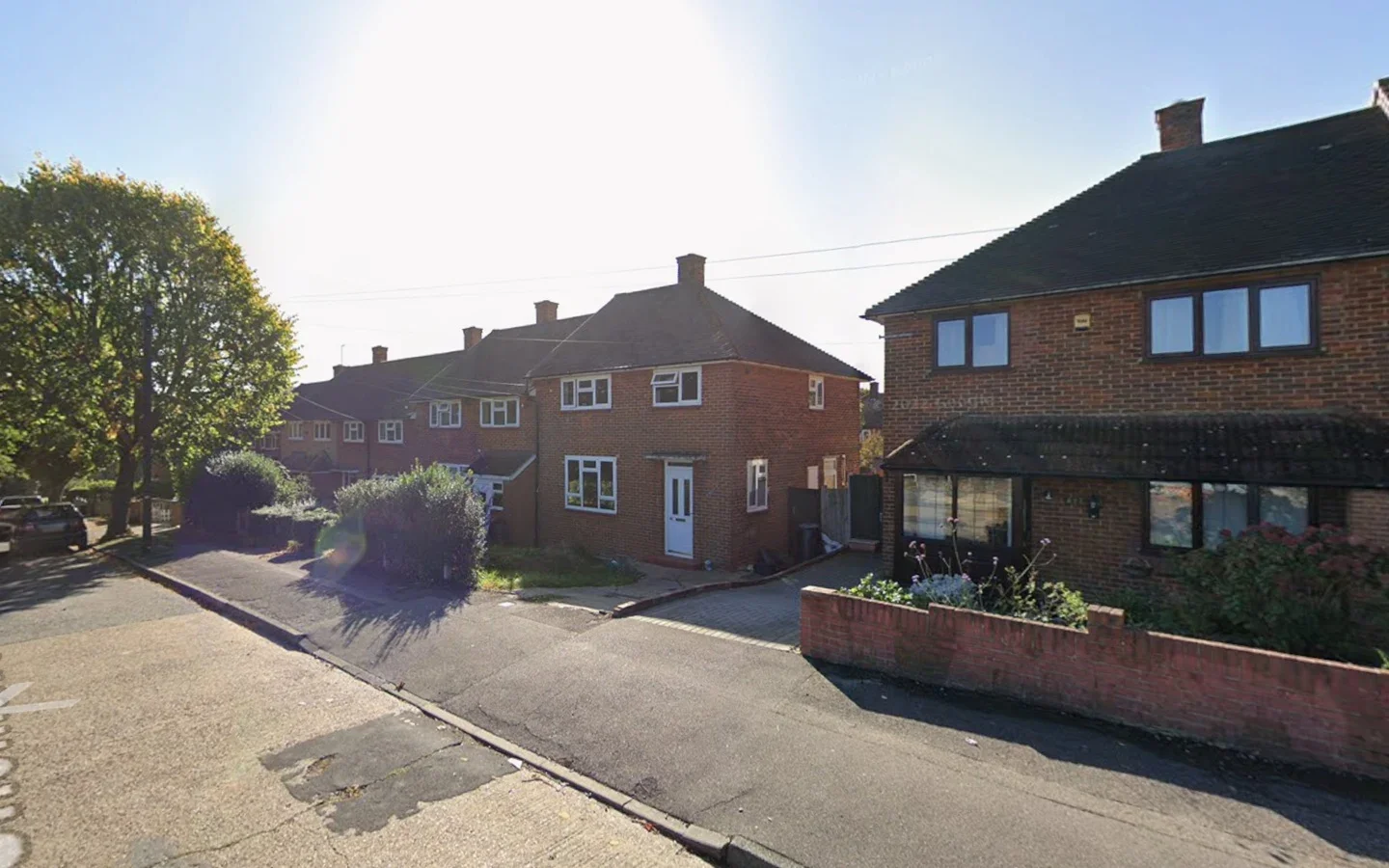 Flat Sheffield Drive in Greater London