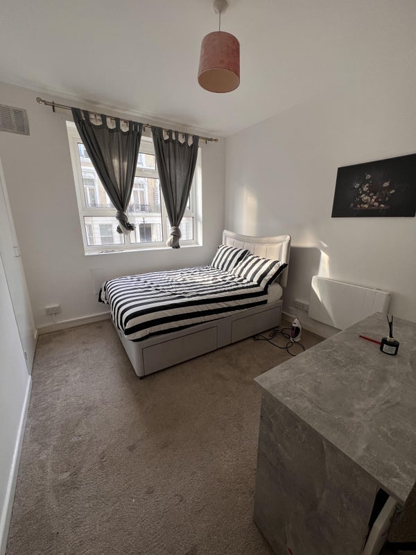 Room Trebovir Road in Greater London