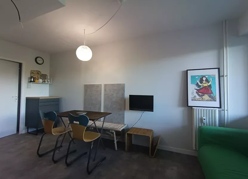 Appartement Place Charles de Gaulle à Talence
