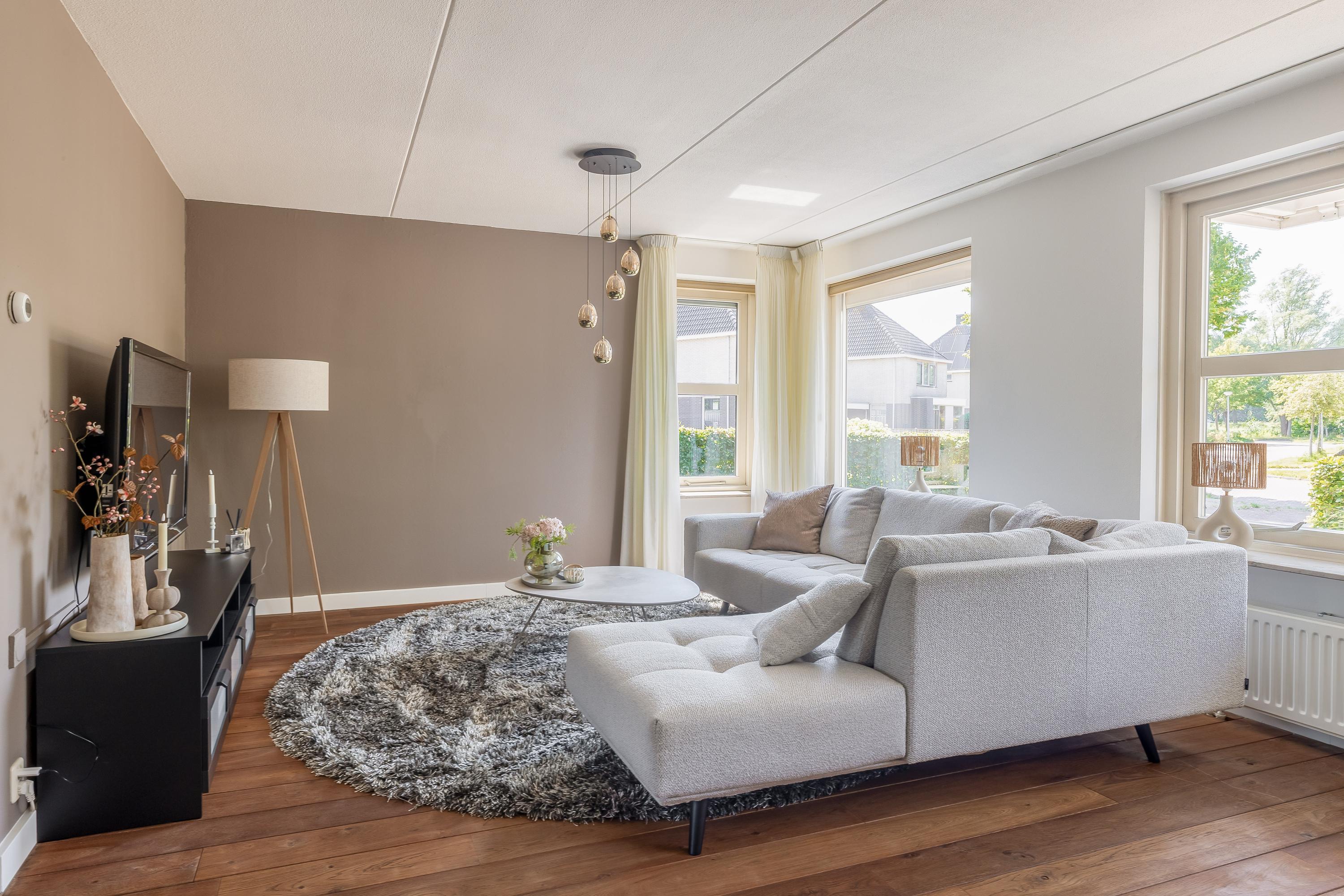 Twee-onder-één-kap te koop: Dotterbloem 27, Scheemda