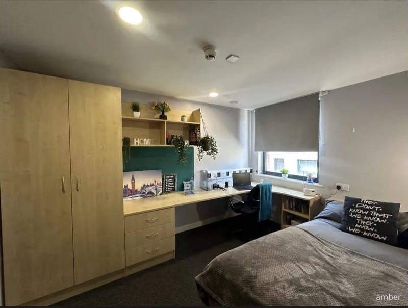 Room Hoyle Street in Sheffield
