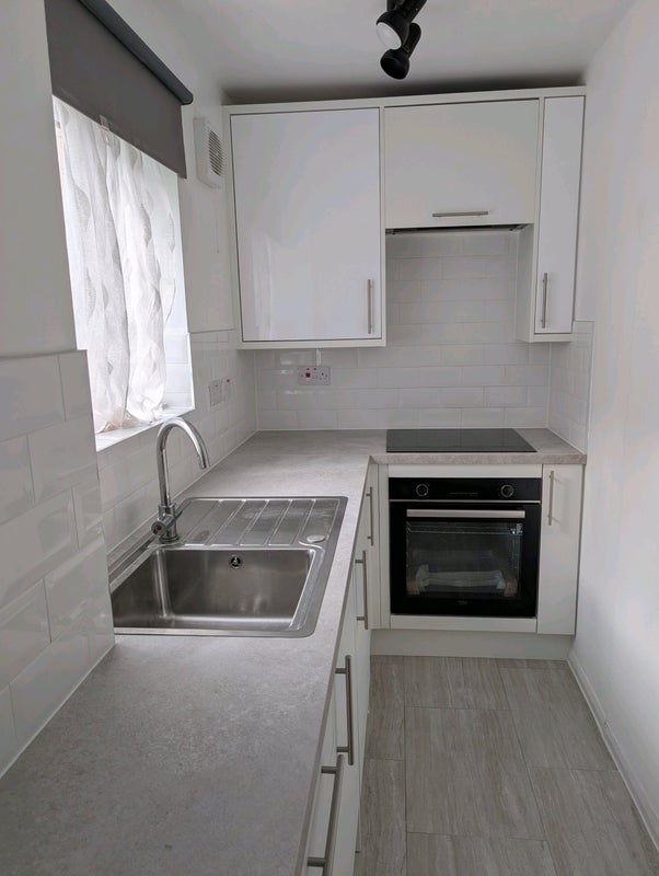 Flat Bream Close in Greater London