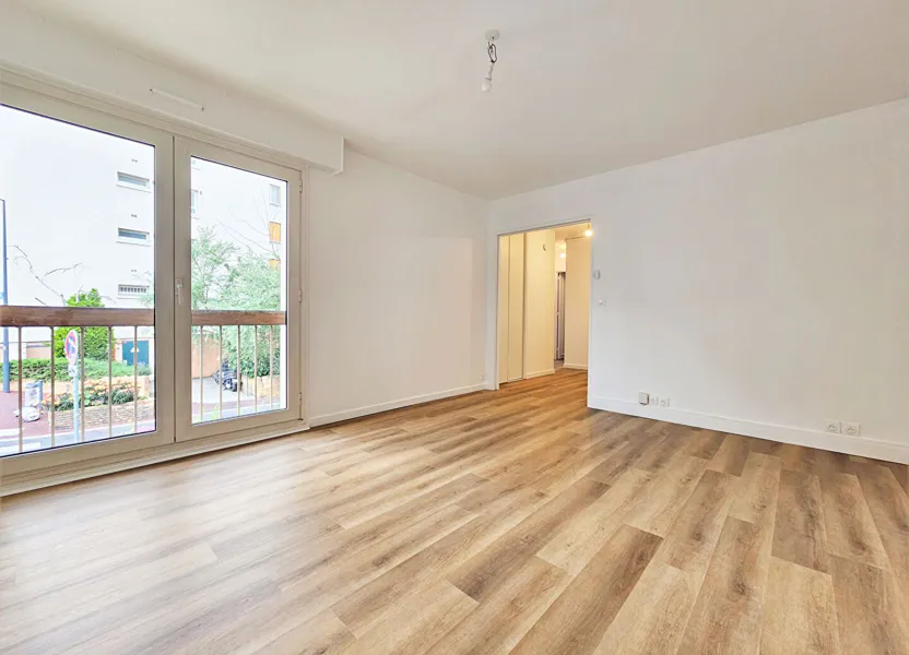 Appartement Place des Lavandières à Vanves