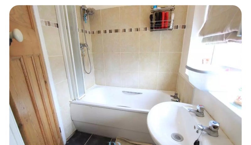Room Corchester Walk in Newcastle upon Tyne