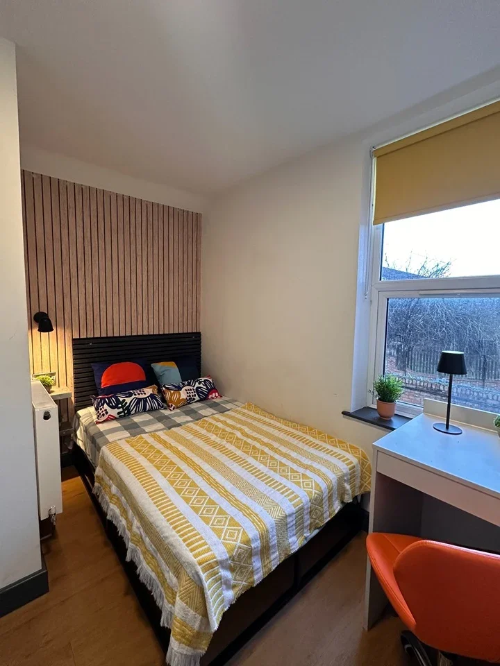 Room Linthorpe Road in Middlesbrough