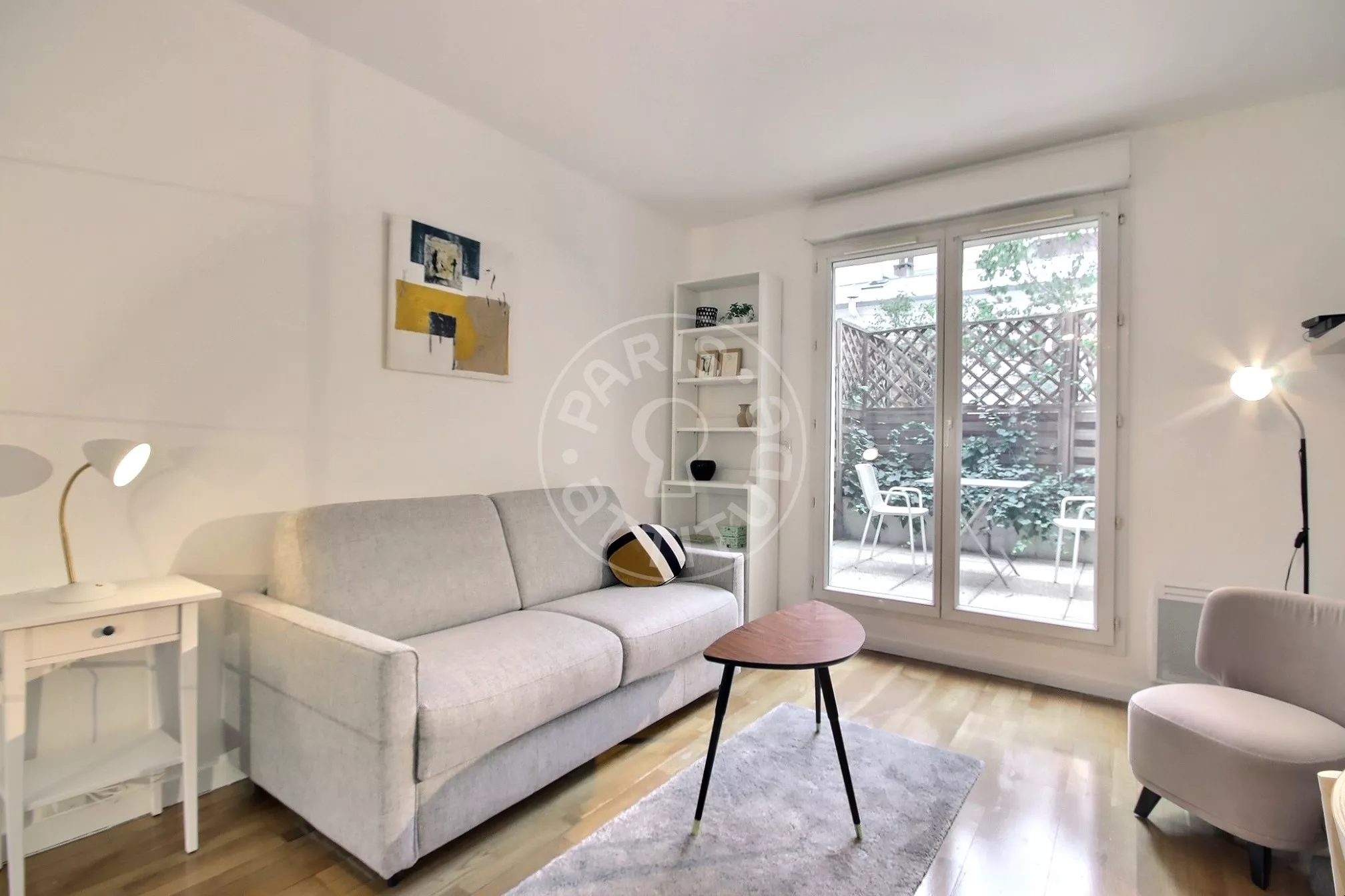 Flat Rue Poncelet in Paris