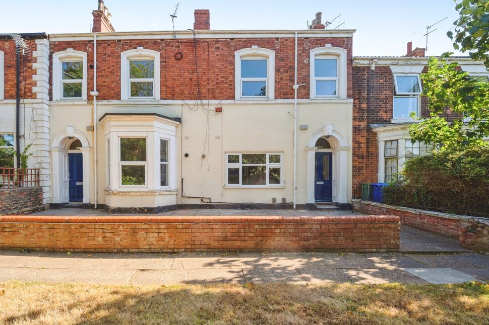 Flat West Parade in Grimsby