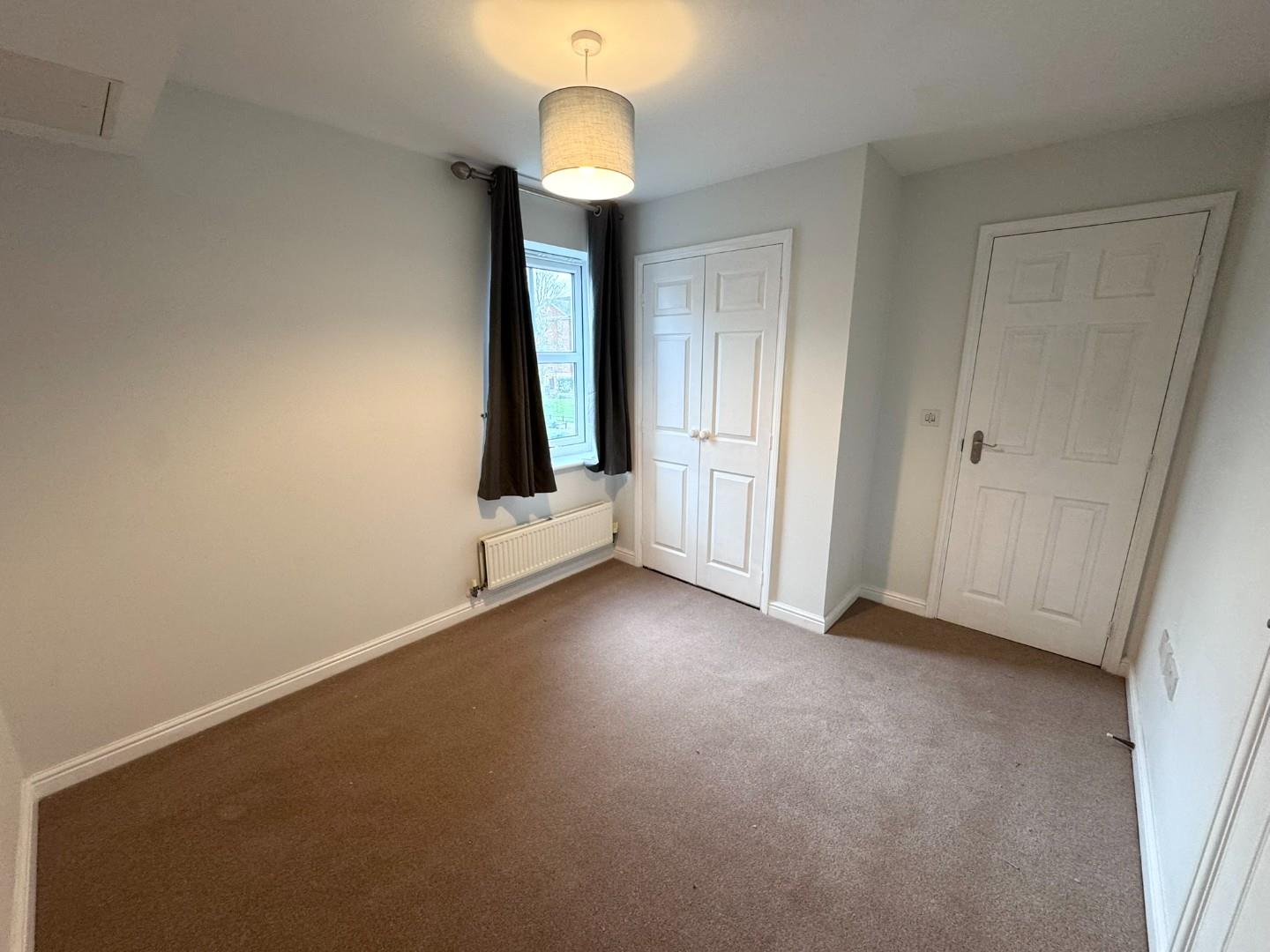 Flat Deykin Road in Lichfield