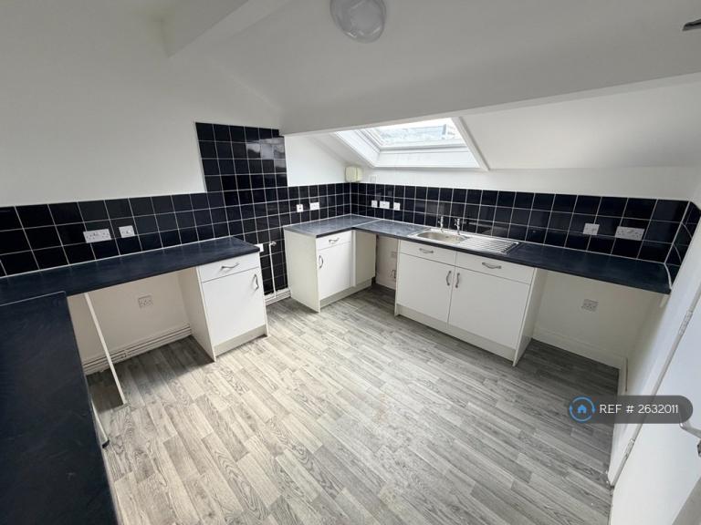 Flat Carlton Road in Salford
