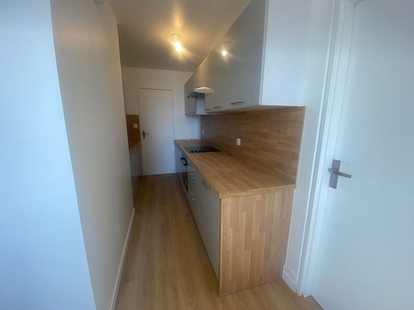 Appartement Place Léon Cassé à Corbeil-Essonnes