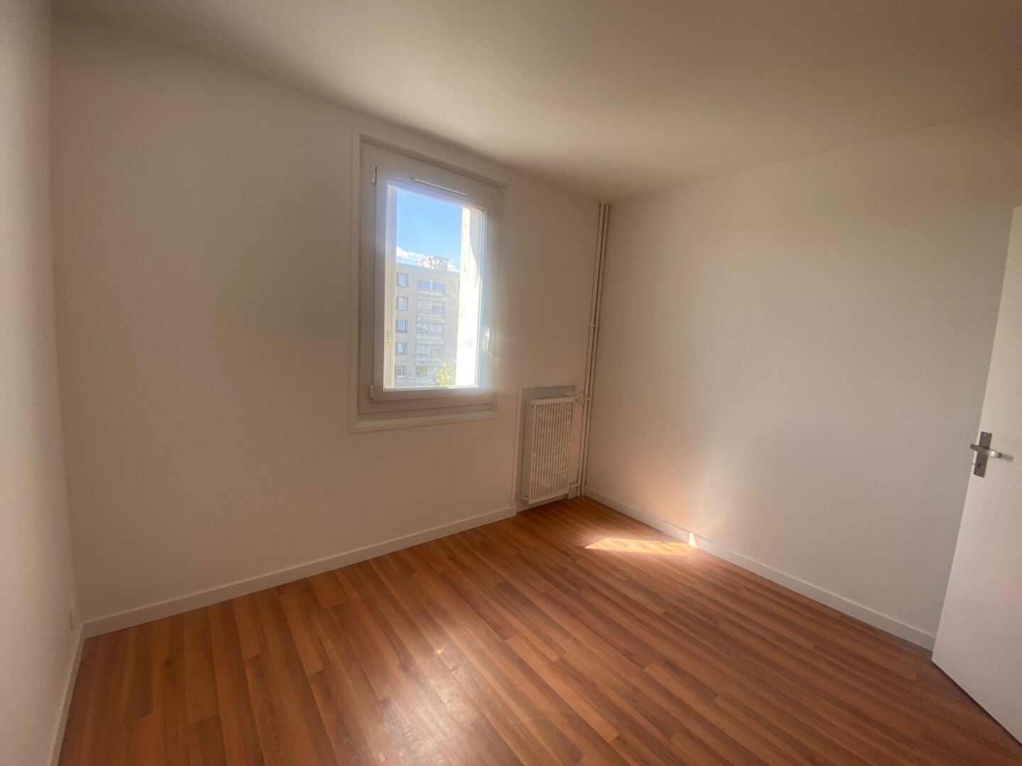 Appartement Place Léon Cassé à Corbeil-Essonnes