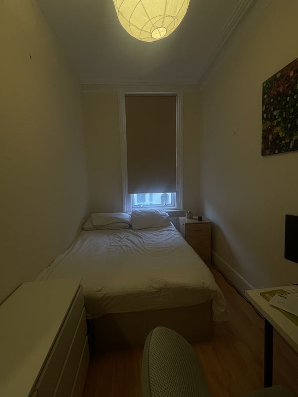 Room Maygrove Road in Greater London