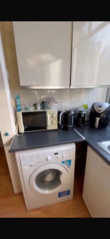 Room Maygrove Road in Greater London