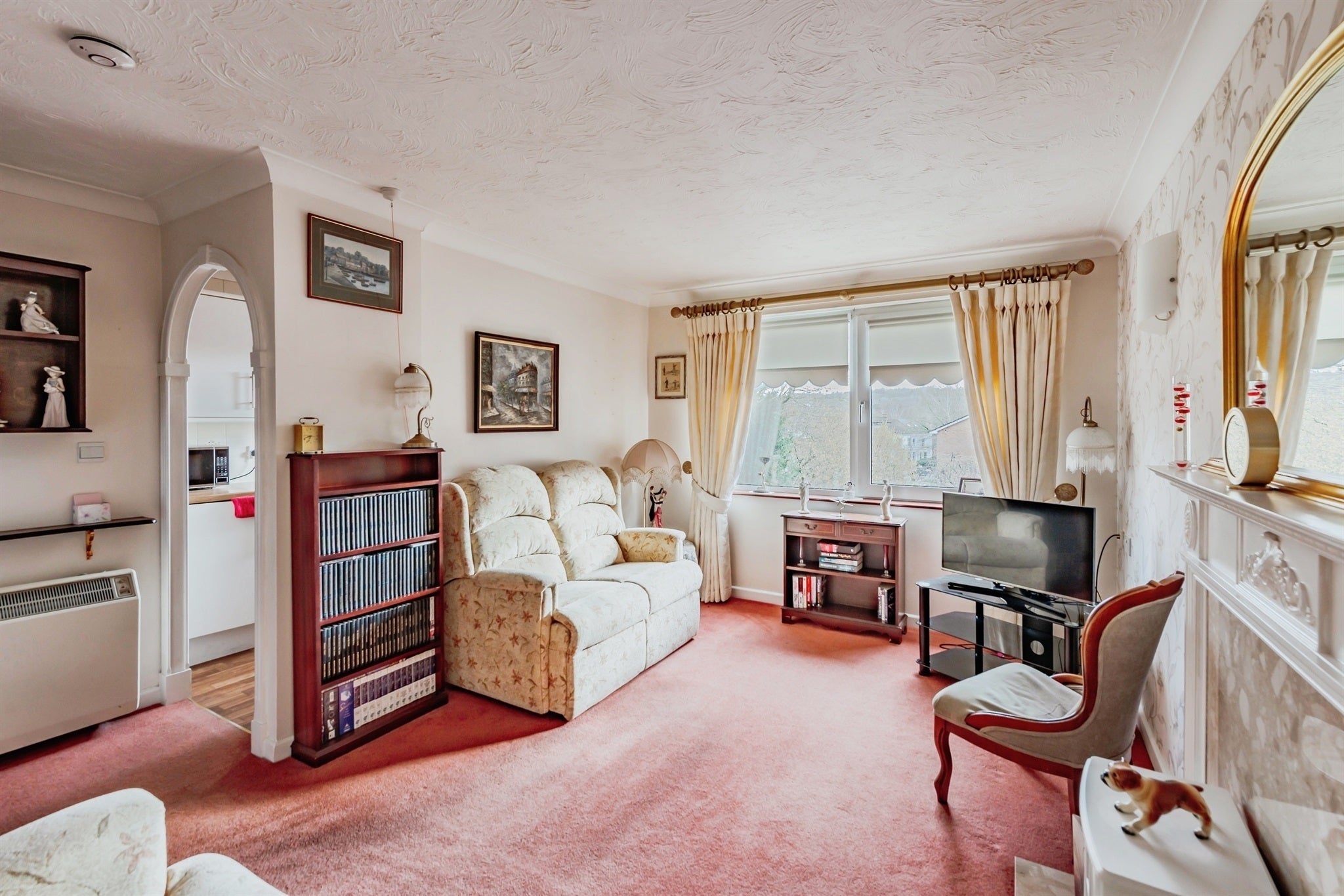 Flat Linkfield Lane in Reigate and Banstead