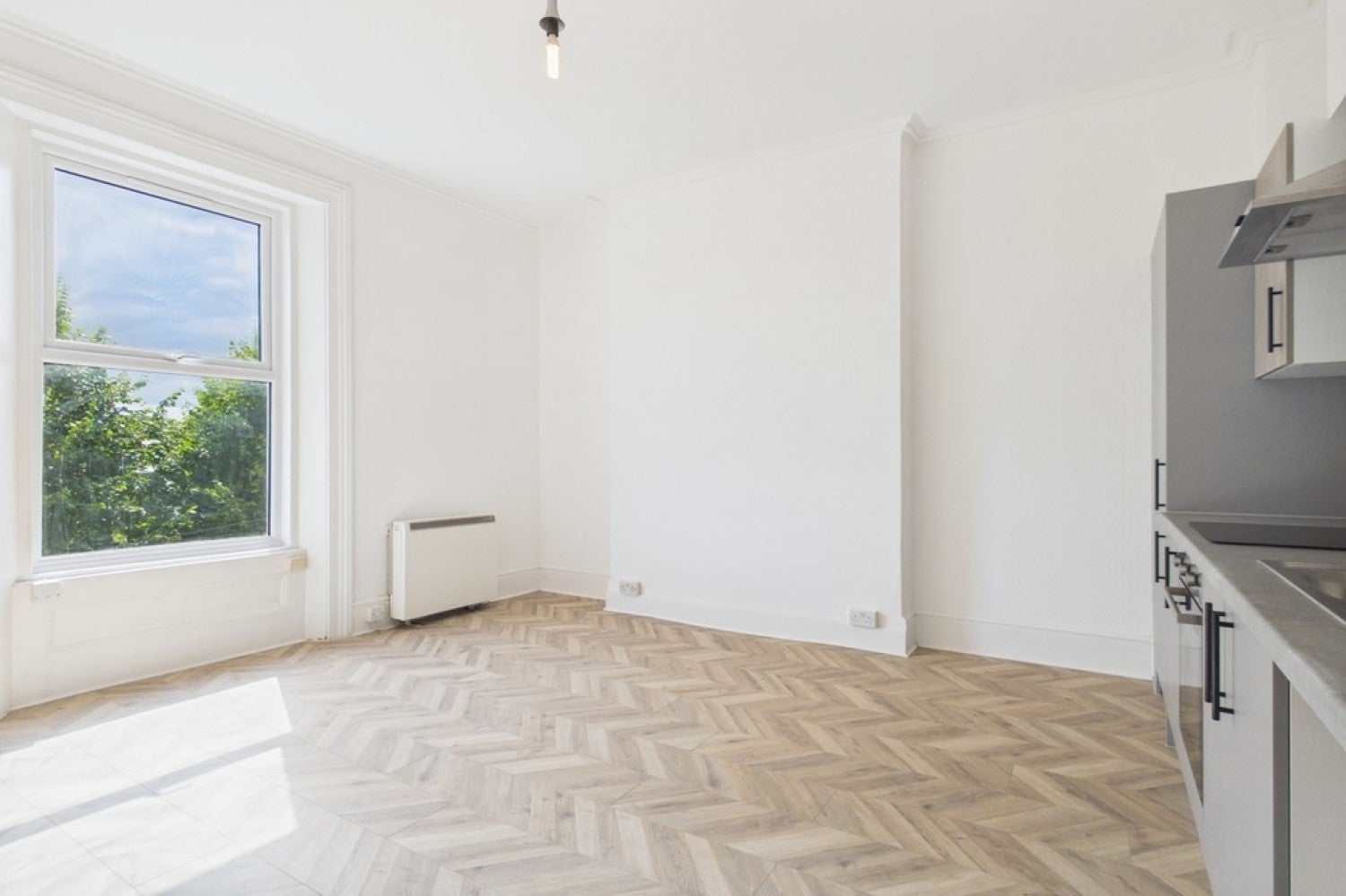 Flat Taswell Street in Dover