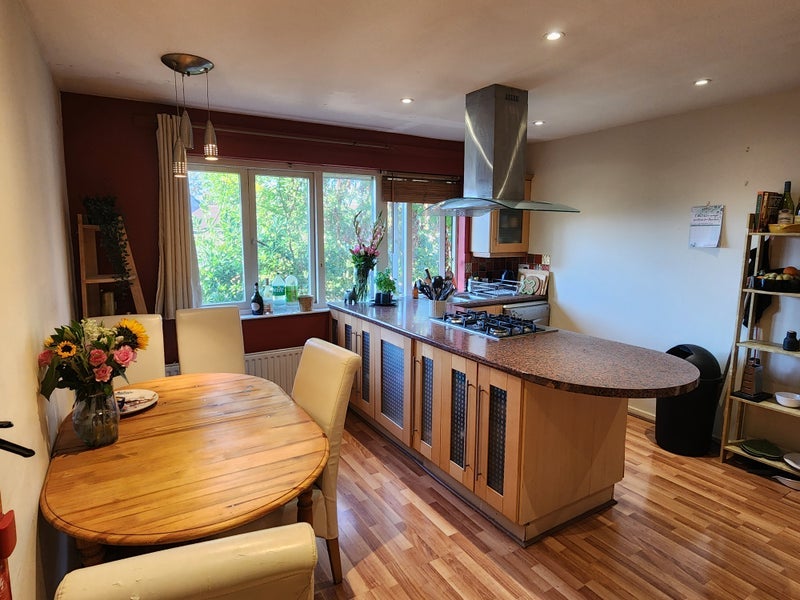 Room Brassey Road in Greater London