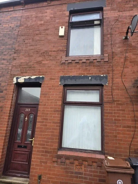 House Heron Street in Chadderton