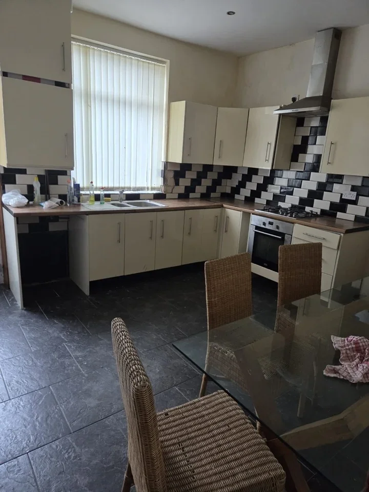 House Heron Street in Chadderton