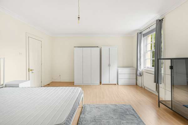 Flat Albany Street in Greater London