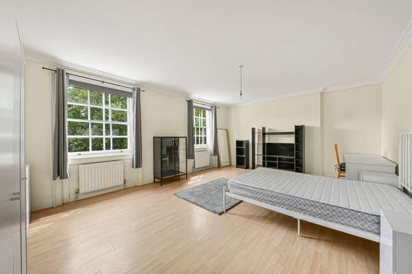 Flat Albany Street in Greater London