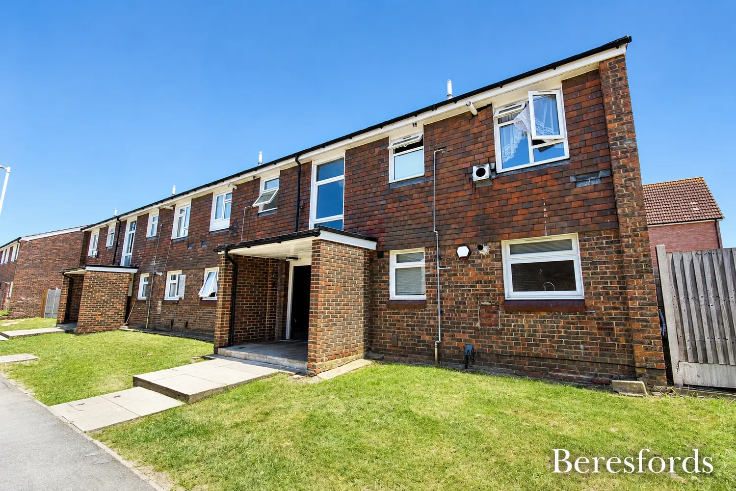 Flat Hitchin Close in Greater London