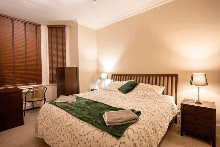 Flat Lower Sloane Street in Greater London