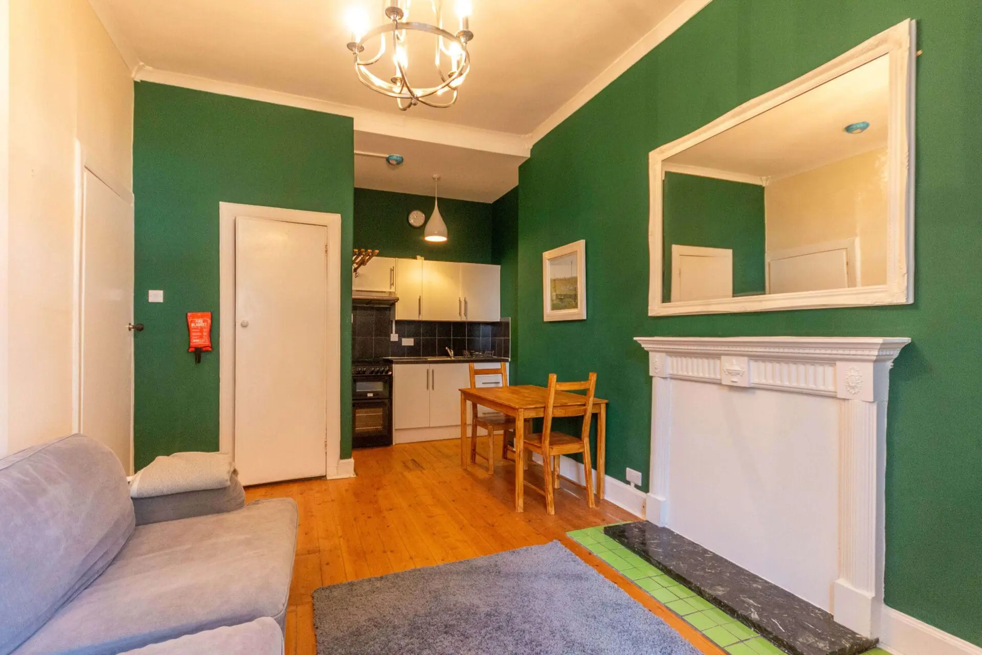 Flat Granton Road in City of Edinburgh