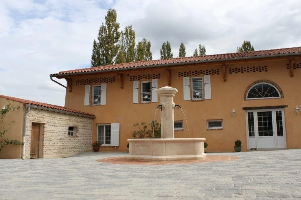 Room Route du Chatelard in Bouligneux